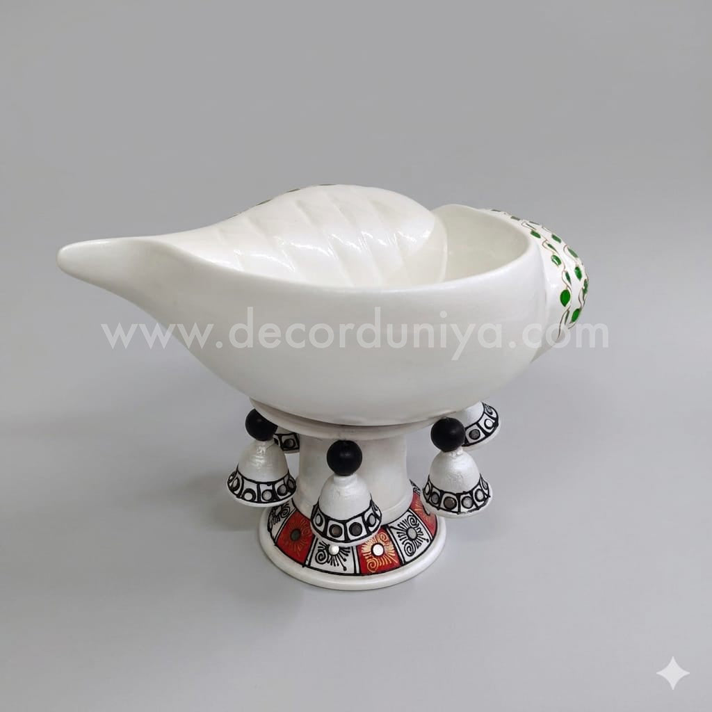 Hand Crafted Sangu Urili with Bell Stand - VP61