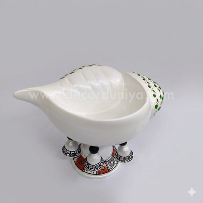 Hand Crafted Sangu Urili with Bell Stand - VP61