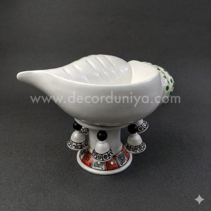 Hand Crafted Sangu Urili with Bell Stand - VP61
