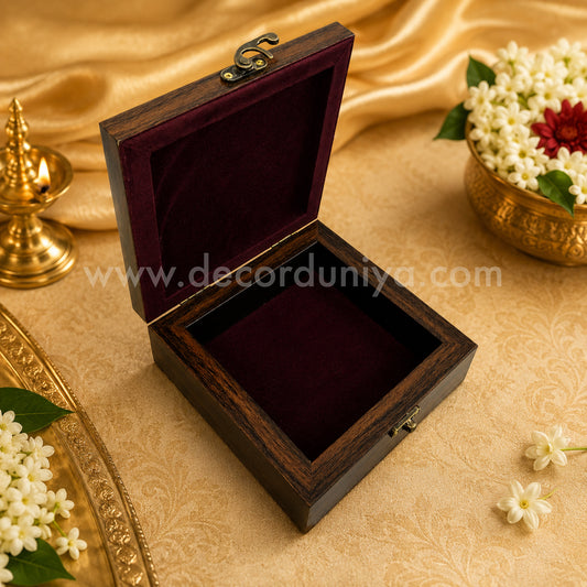 Annapakshi Jewellery Box with Reverse Glass Painting | Traditional Tanjore Art – PVK12