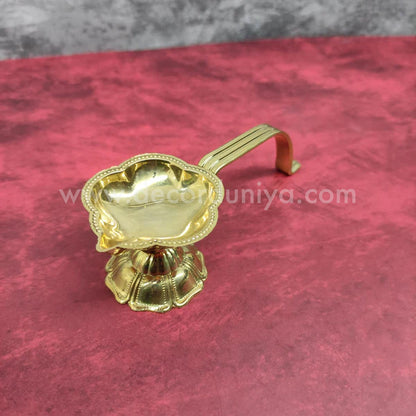 Aarti Vilakku - RB11-C