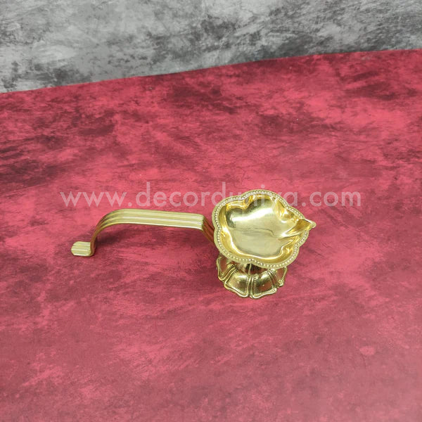 Aarti Vilakku - RB11-C