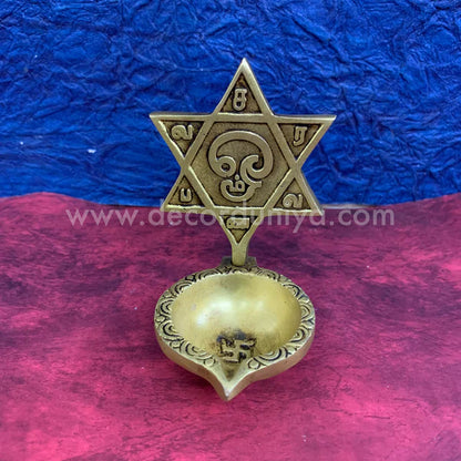 OM Saravana Bhava Vilakku - RB6-c
