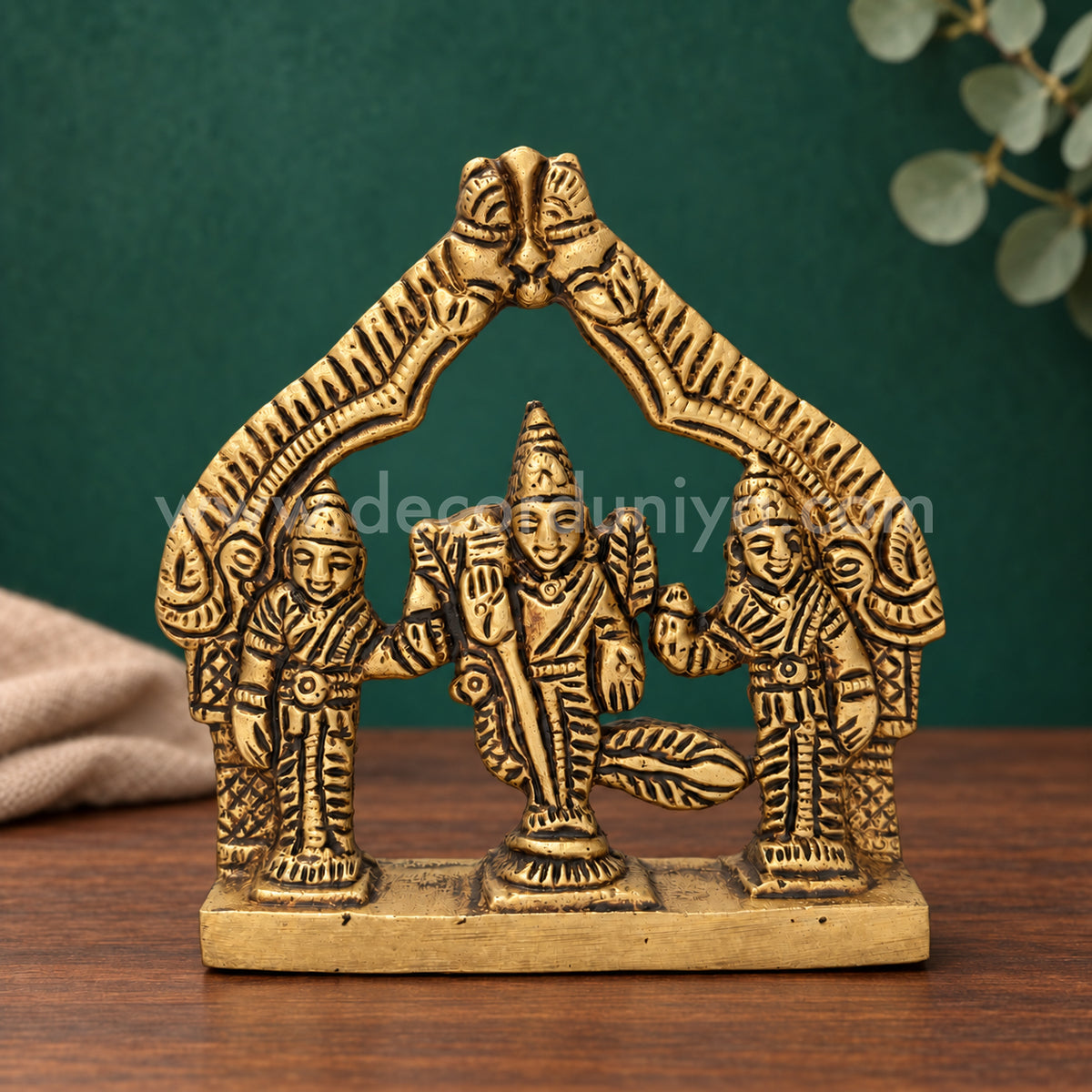 Murugar Valli Deivanai | Lord Murugan with Valli & Deivanai Brass Idol | Decor Duniya Brass Idols | Pooja & Home Décor – RBN40