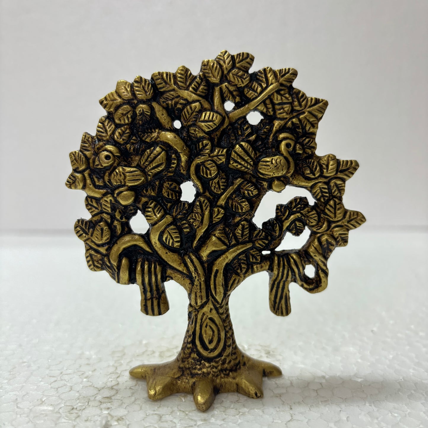 Kalpavriksha Tree | Divine Wish-Fulfilling Tree Brass Idol | Decor Duniya Brass Idols | Pooja & Home Décor – RBN43