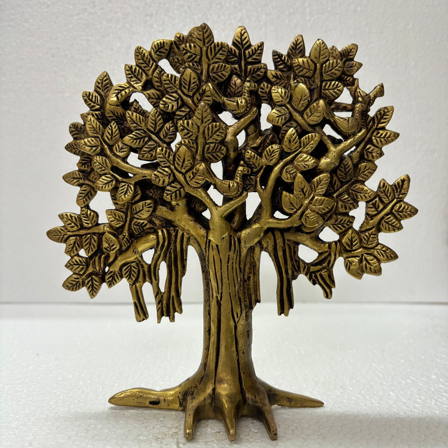 Kalpavriksha Tree | Divine Wish-Fulfilling Tree Brass Idol | Decor Duniya Brass Idols | Pooja & Home Décor – RBN46