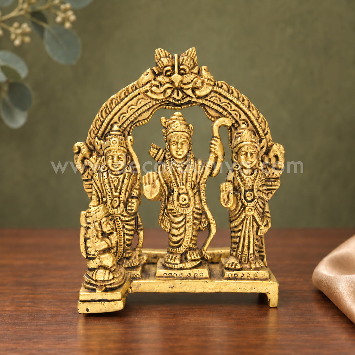 Ram Darbar | Lord Rama, Sita, Lakshmana & Hanuman Brass Idol | Decor Duniya Brass Idols | Pooja & Home Décor – RBN52