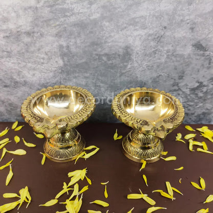Brass Designer Vilakku with Padam - RJ5-c
