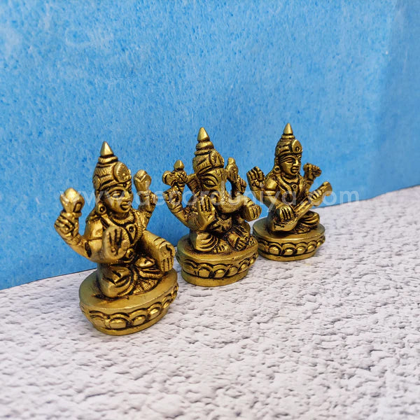 Lakshmi Ganesha Saraswathi  - SB44-c
