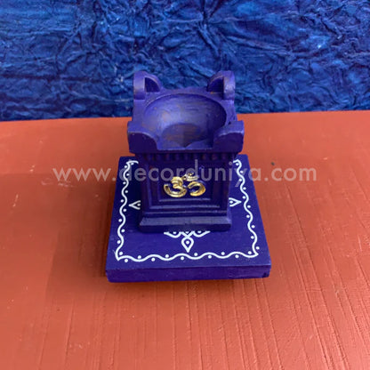Tulasi Maadam Vilakku with Wooden Manai - TVM6