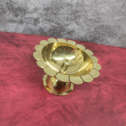 Lotus Athma Vilakku with Stand - RB23