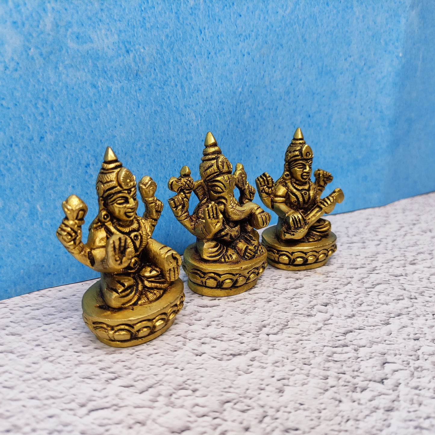 Lakshmi Ganesha Saraswathi  - SB44-c