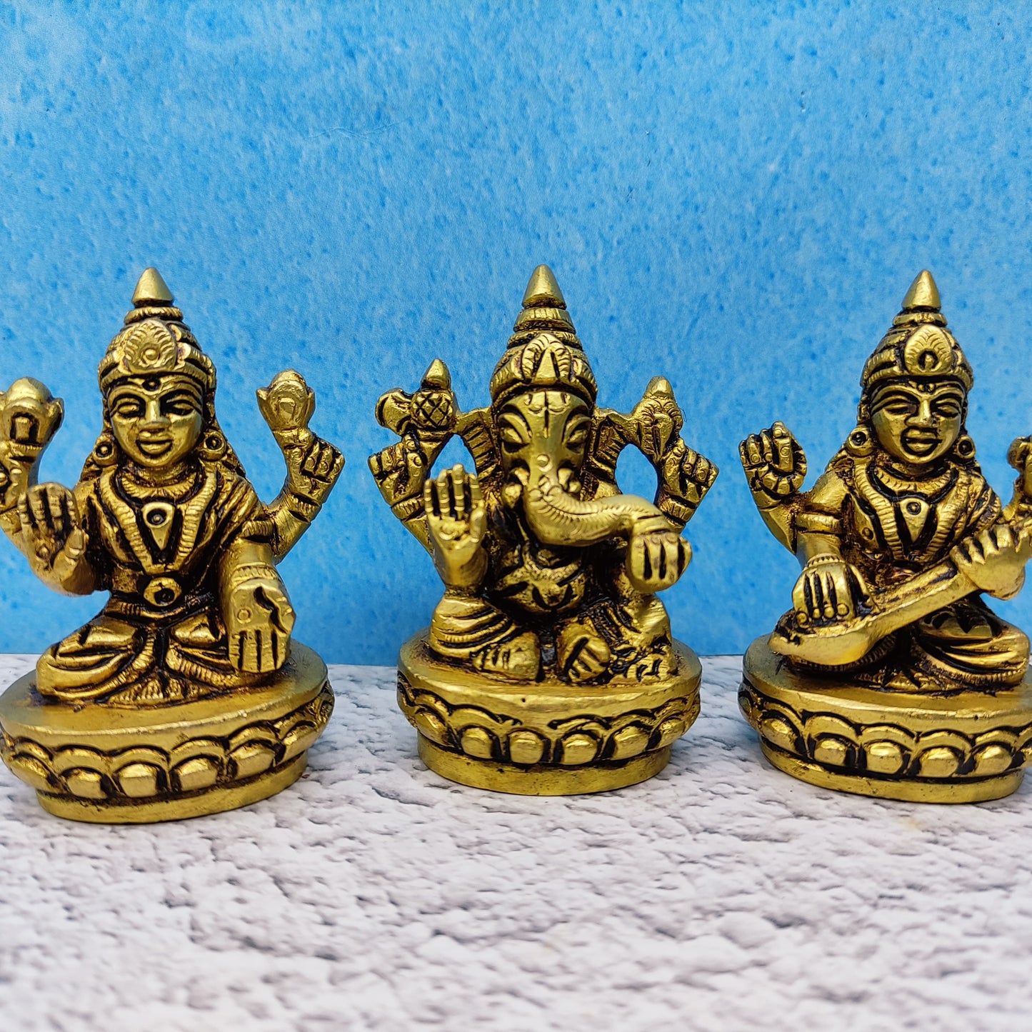 Lakshmi Ganesha Saraswathi  - SB44-c