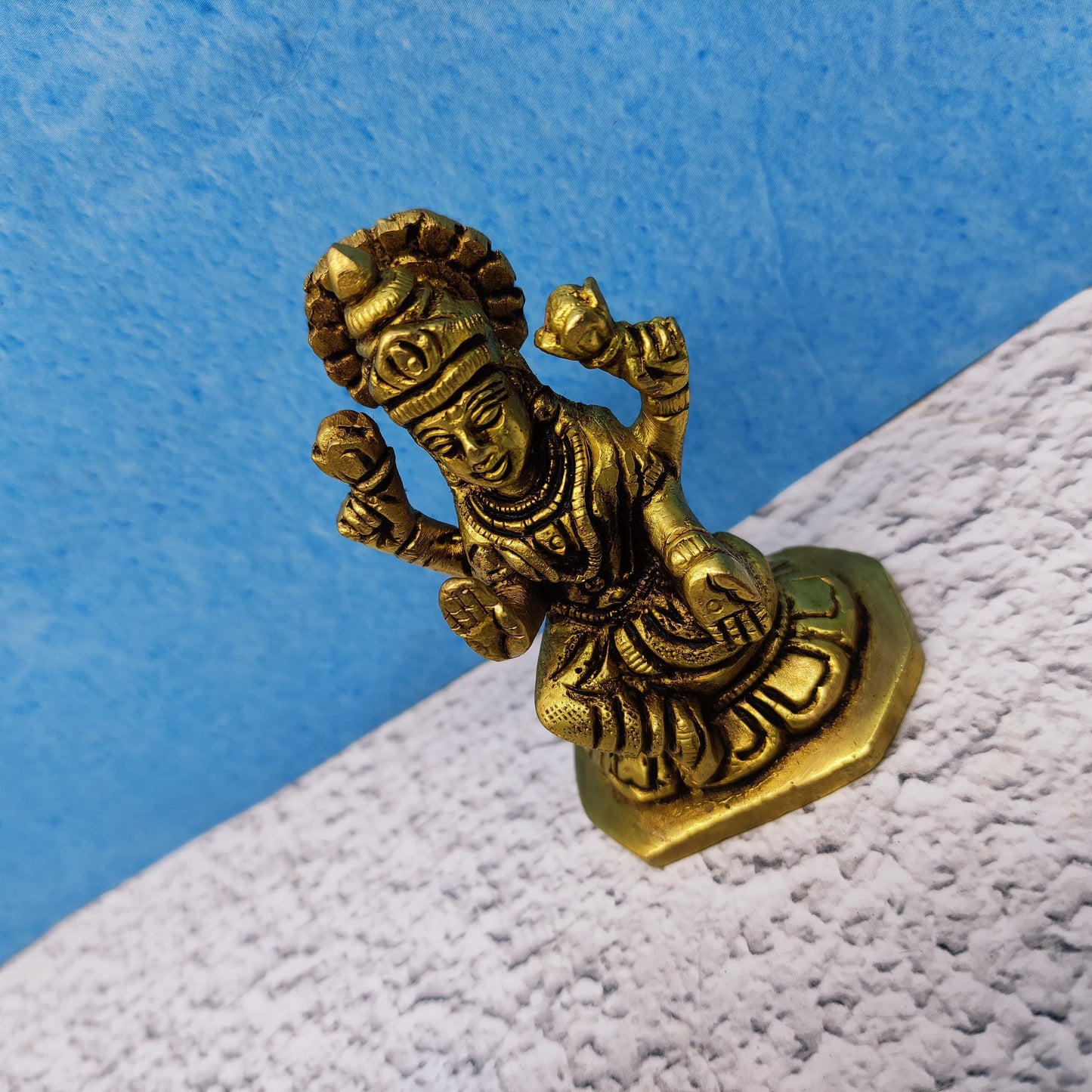 Lakshmi  - SB41-c