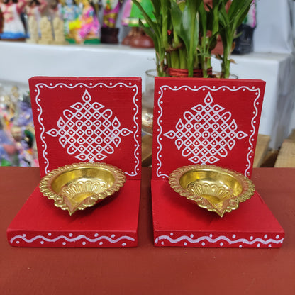 Wooden Kolam Wall Shelf Pair | Vilakku madam - VM32
