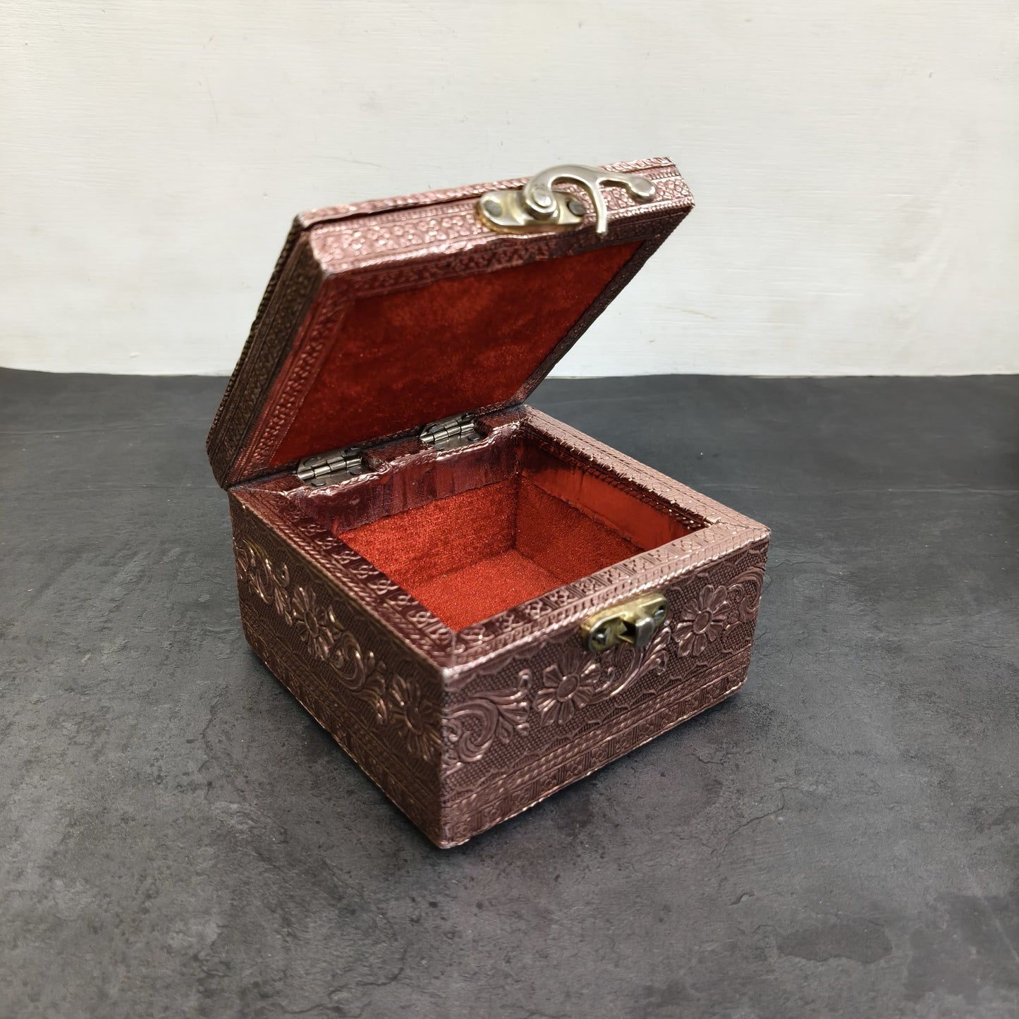 Jewel Box - RG7