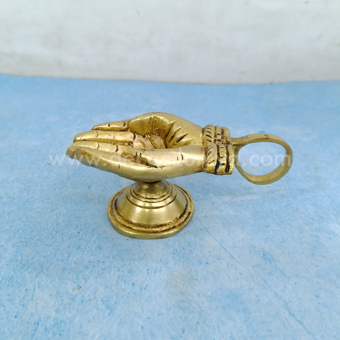 Brass Hand Diya - Vilakku for Pooja Room - RJ0112