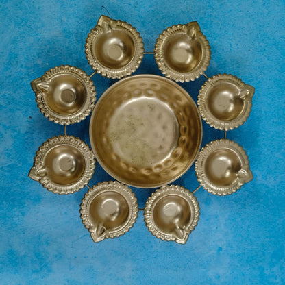 Metal Urili with Vilakku - MU10