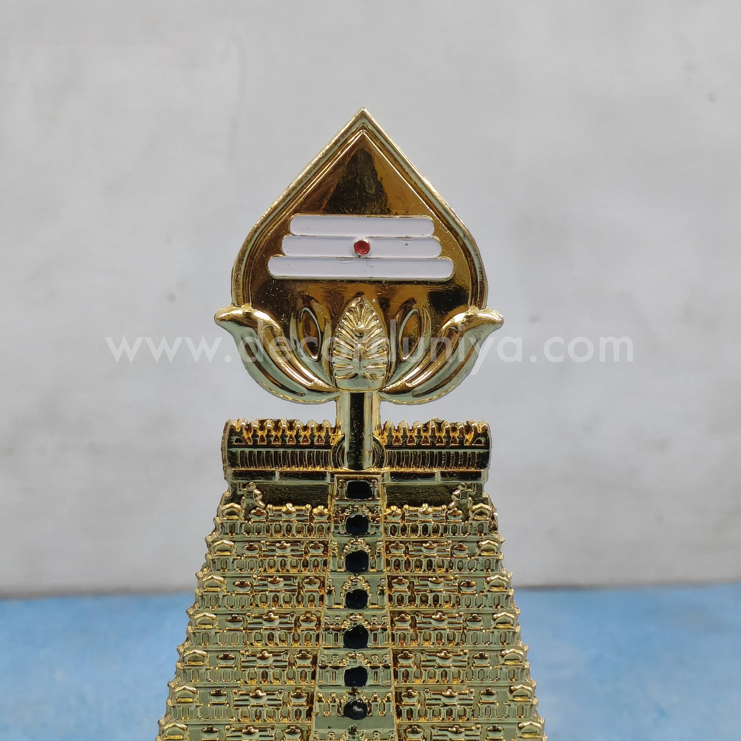 Gopuram with Vel - LG0201