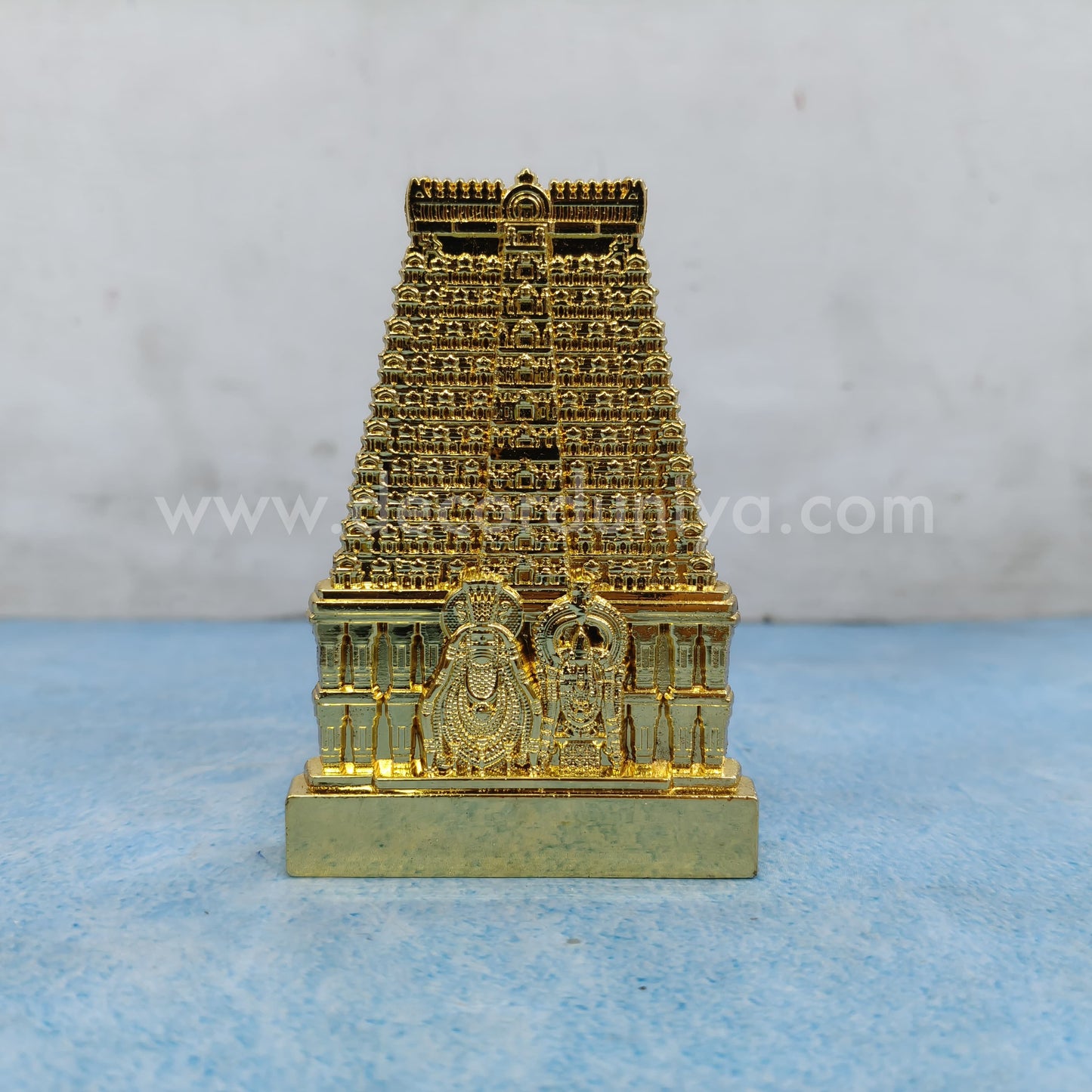 Gopuram with Annamalaiyar and Unnamalaiyamman - LG0202