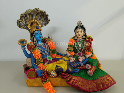 Vaikunda Perumal and Lakshmi Devi | Vishnu Lakshmi - N155